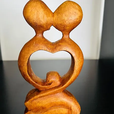 Sunny Heartbeat Getaway To Nagyszombat