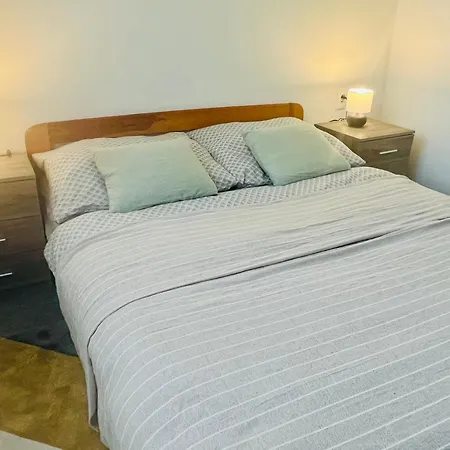 Sunny Heartbeat Getaway To Apartman *